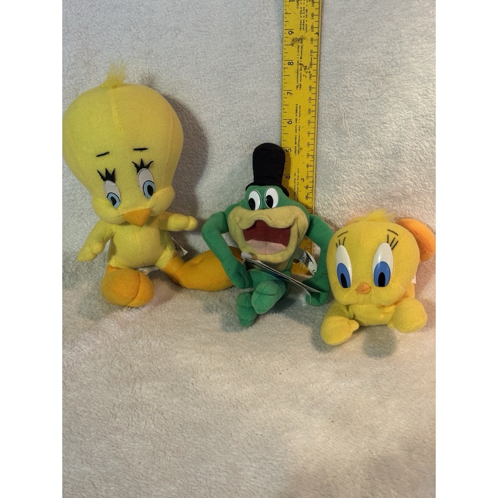 Looney Tunes Tweety x2 Michigan J Frog 8" Plush Lot Play By Play ACE WB Tags